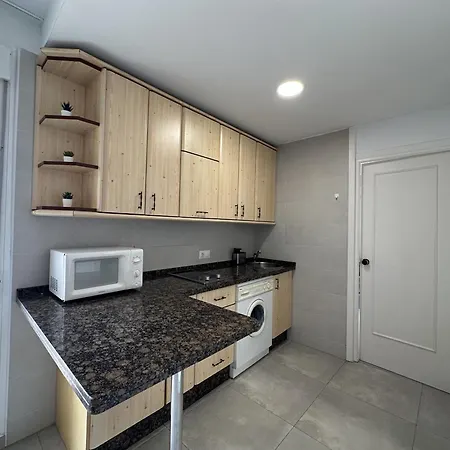 Benalbeach Terraza Xxl Junto Al Mar شقة بينالماذينا